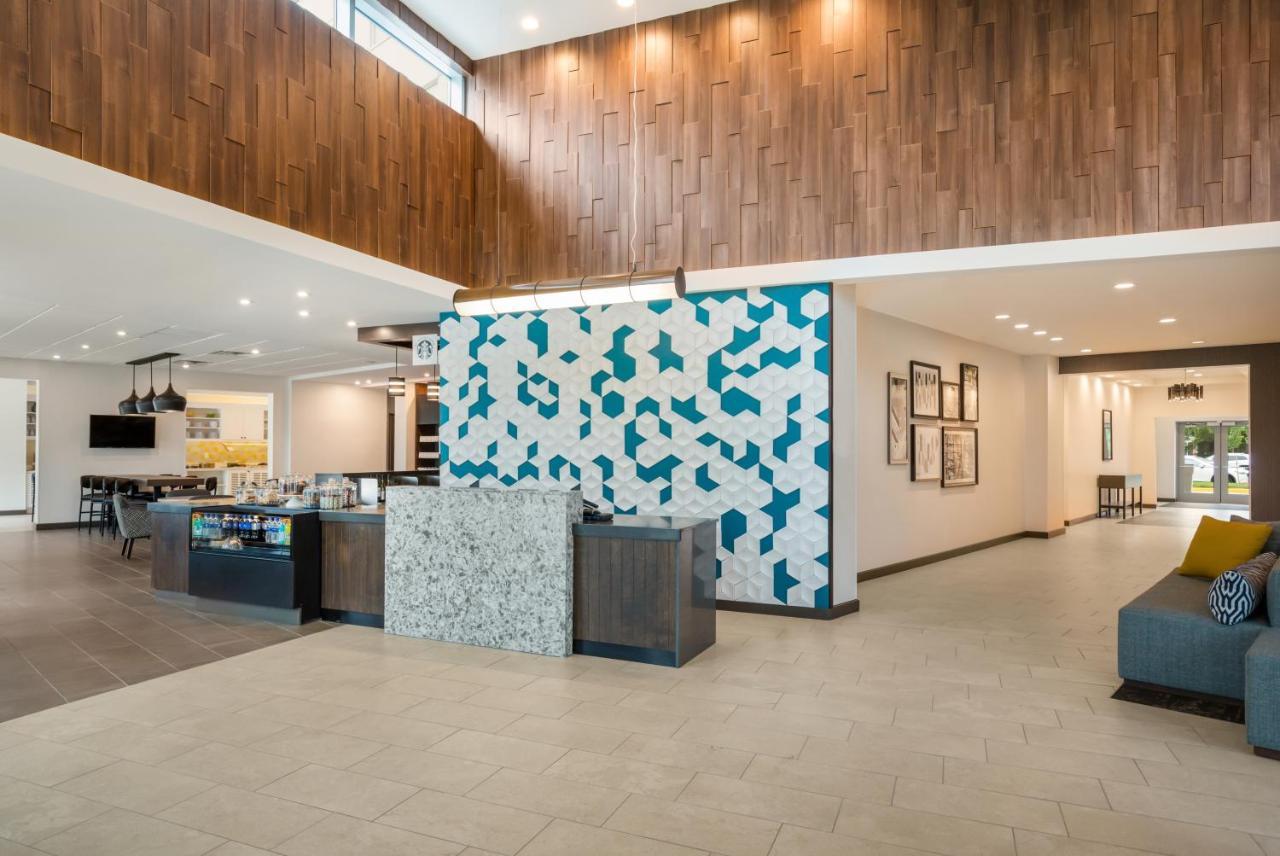 Hyatt Place Hampton Convention Center Ngoại thất bức ảnh