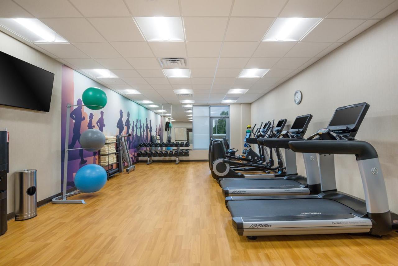 Hyatt Place Hampton Convention Center Ngoại thất bức ảnh