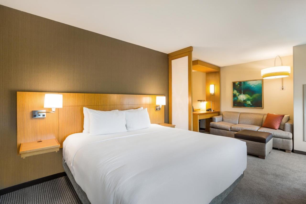 Hyatt Place Hampton Convention Center Ngoại thất bức ảnh