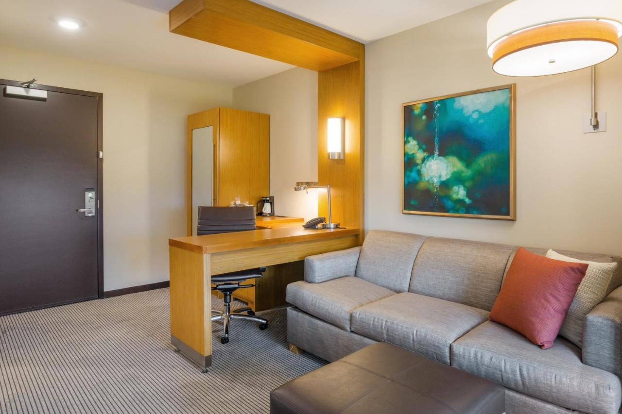 Hyatt Place Hampton Convention Center Ngoại thất bức ảnh