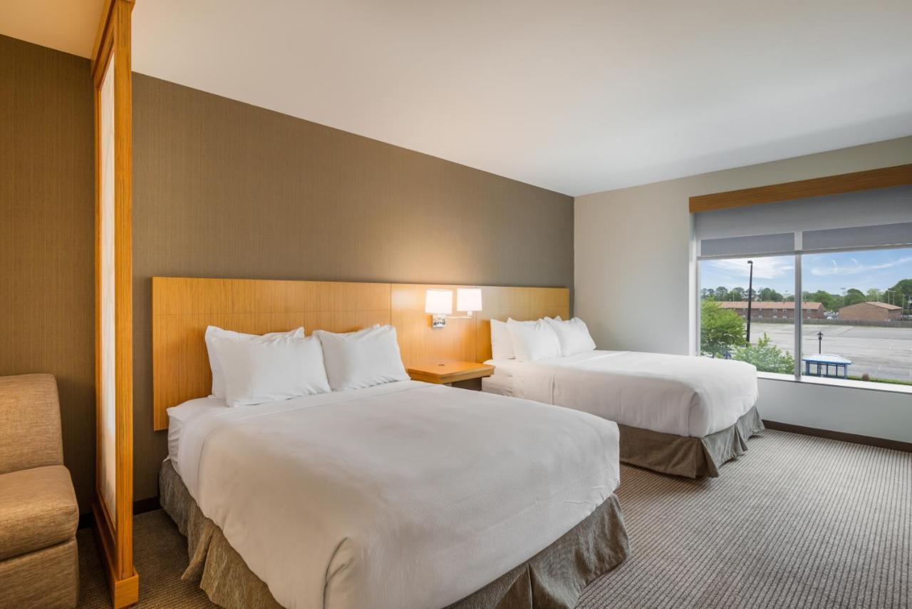 Hyatt Place Hampton Convention Center Ngoại thất bức ảnh